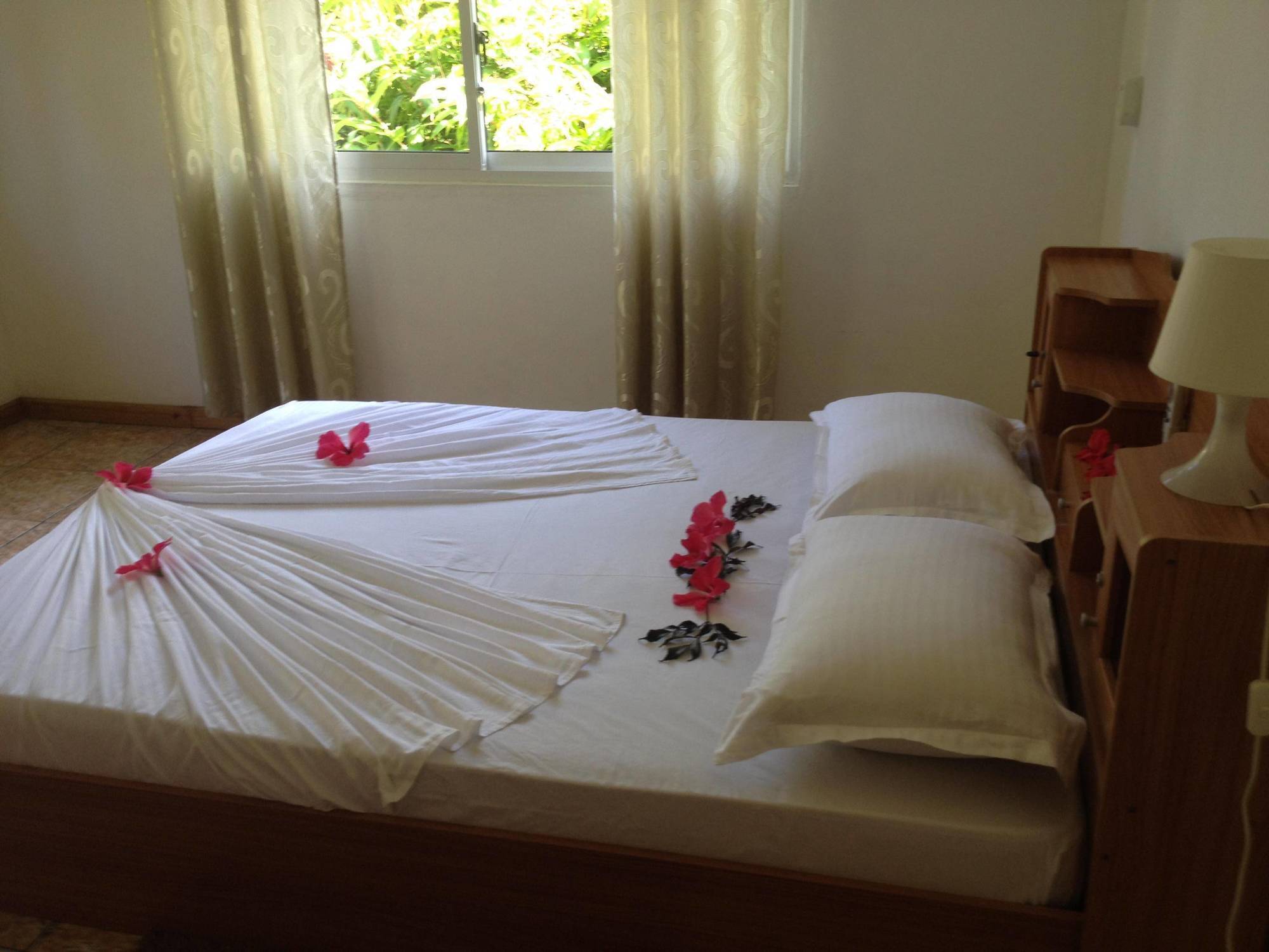 Вилла Marl Self Catering Pointe La Rue Экстерьер фото