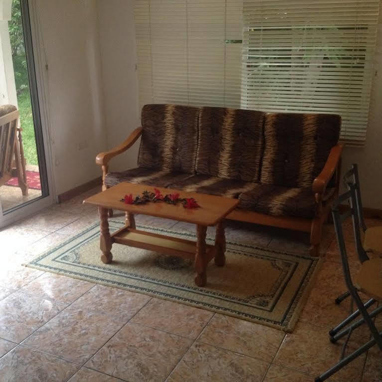 Вилла Marl Self Catering Pointe La Rue Экстерьер фото